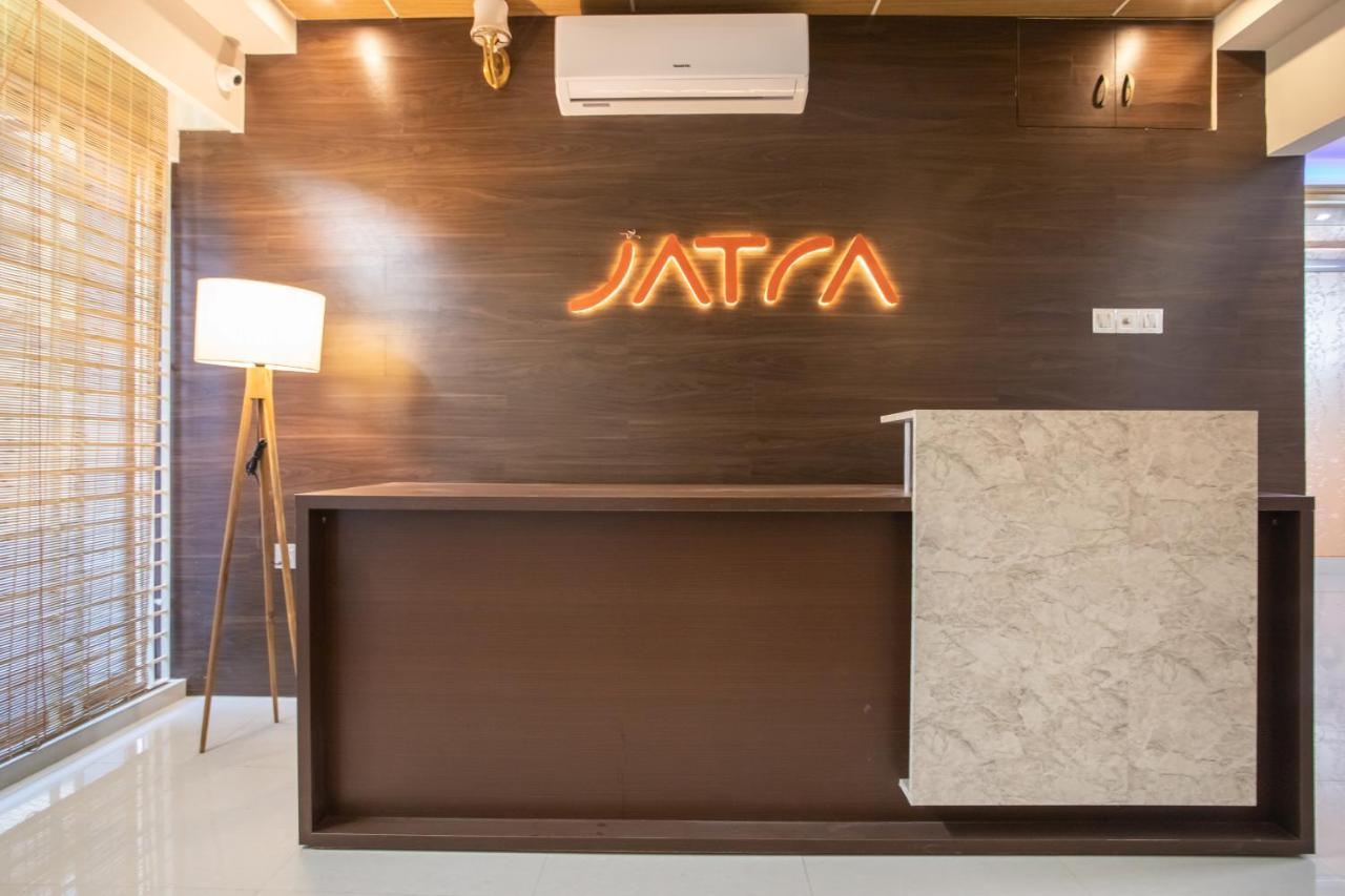 Jatra Flagship Khulna City Centre ภายนอก รูปภาพ